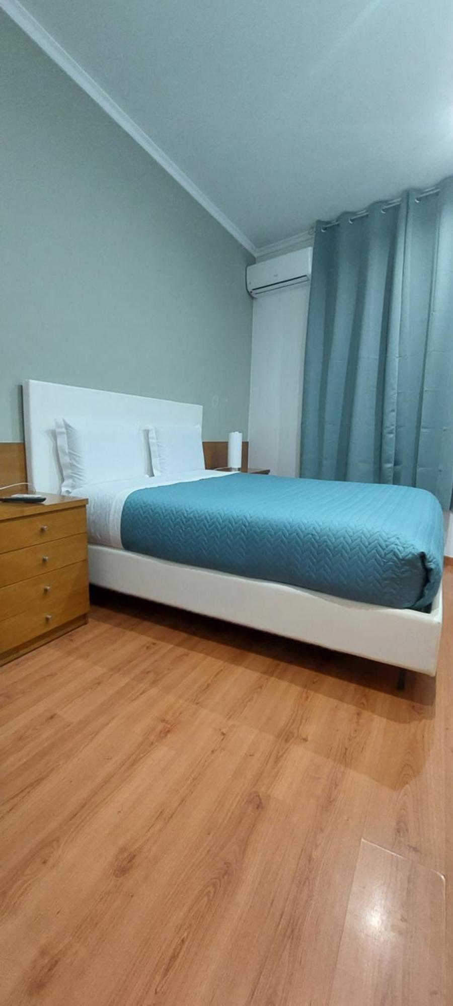 Residencial Sol Da Nave Hotell OOporto Exteriör bild
