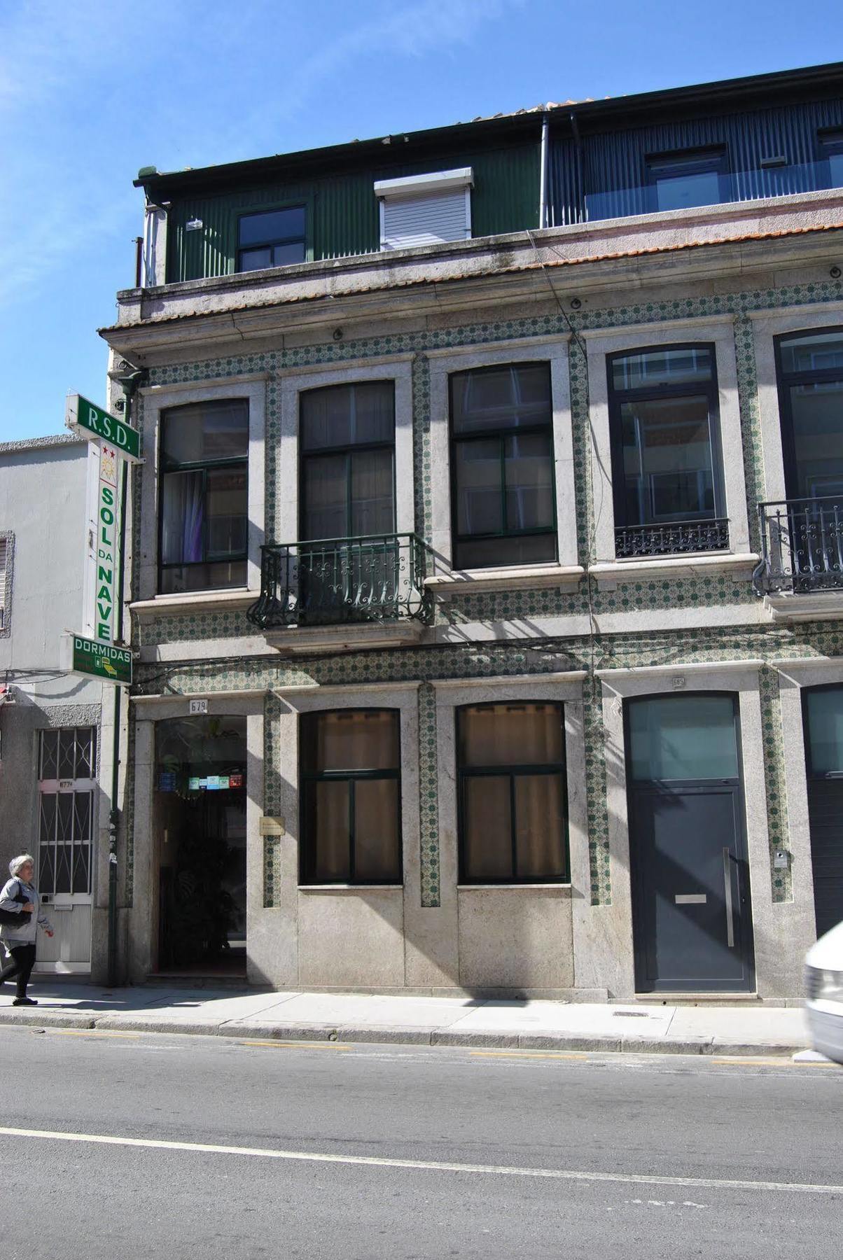 Residencial Sol Da Nave Hotell OOporto Exteriör bild