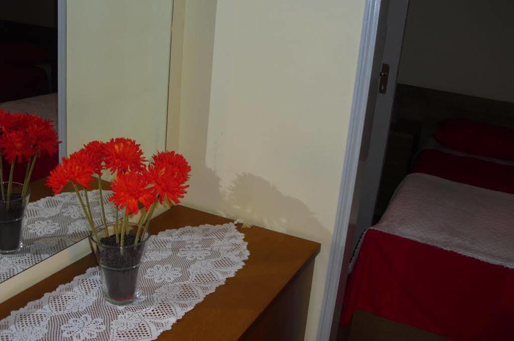 Residencial Sol Da Nave Hotell OOporto Exteriör bild